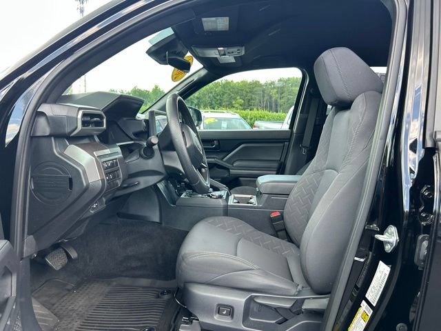 Used 2024 Toyota Tacoma SR5 AWD/4WD image 16