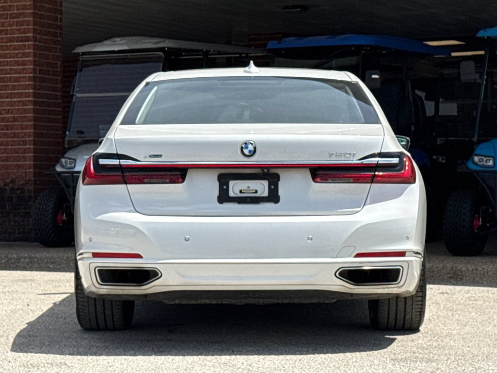 Used 2022 BMW 750Li xDrive AWD/4WD image 7