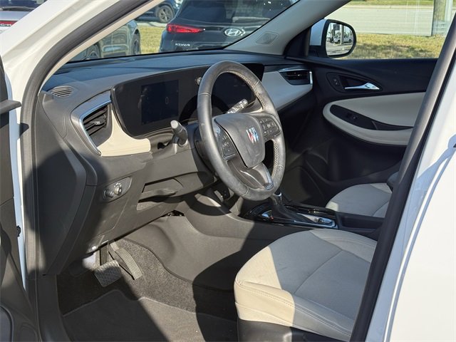 Used 2024 Buick Encore GX Preferred image 14