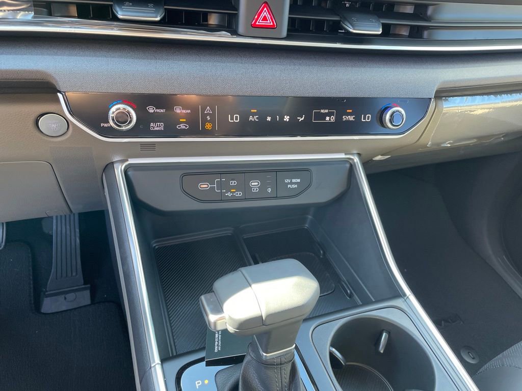 New 2026 Kia Carnival SX image 14