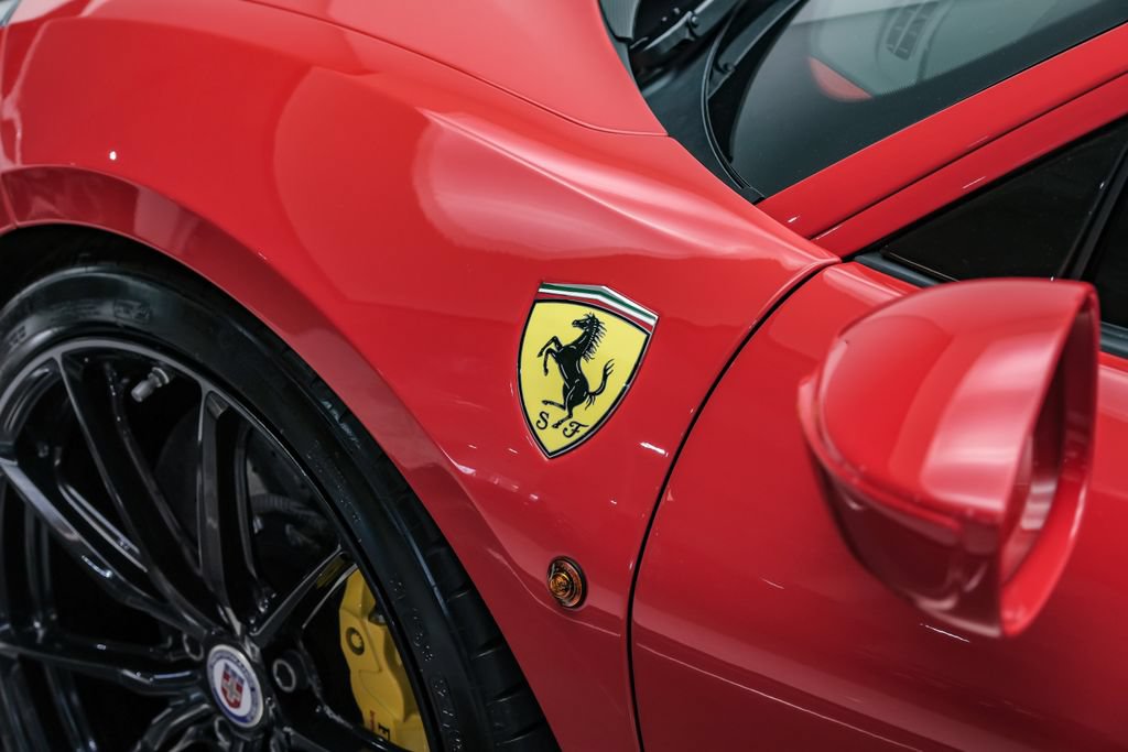 Used 2019 Ferrari 488 Pista Coupe RWD image 39