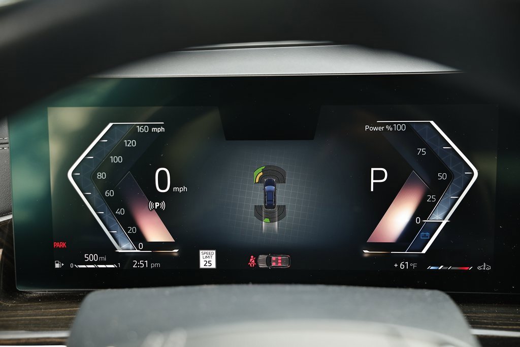 Used 2023 BMW X7 xDrive40i image 32