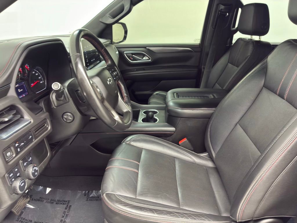 Used 2021 Chevrolet Tahoe RST w/ Luxury Package AWD/4WD image 16