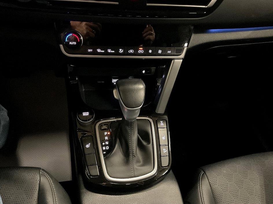 Used 2023 Kia Seltos SX w/ SX Sunroof Package image 21