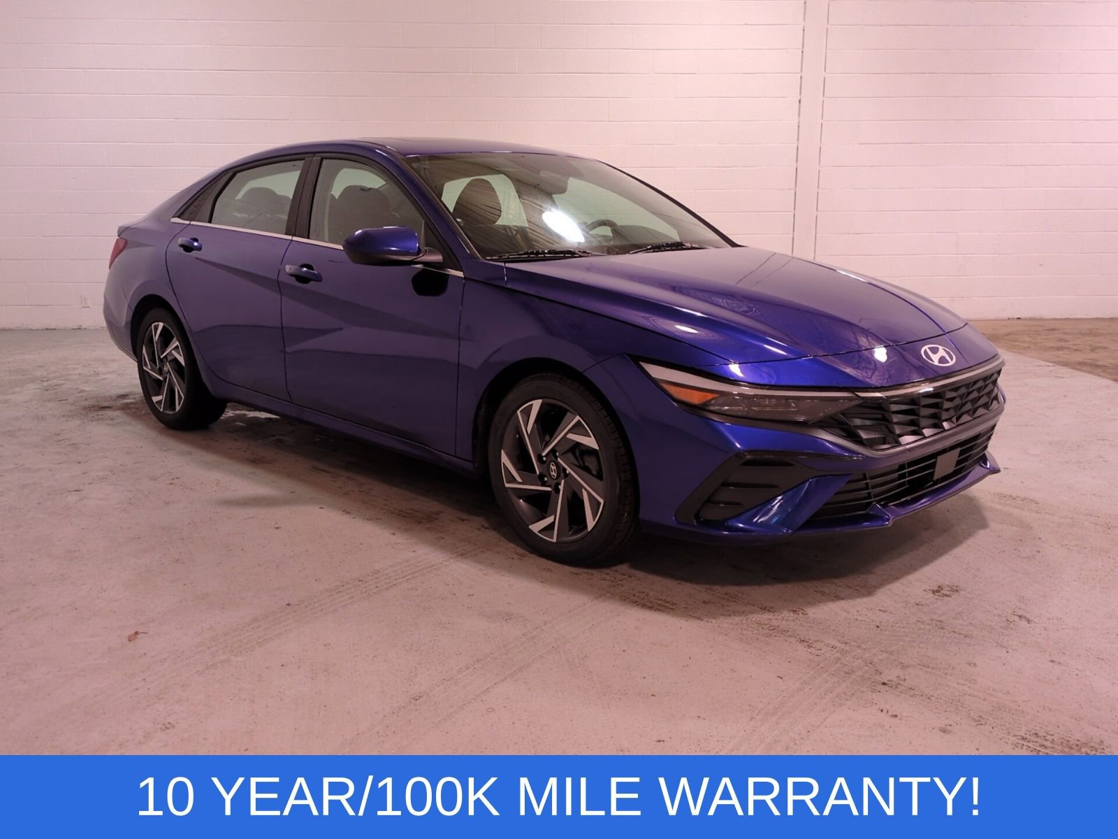 Certified 2024 Hyundai Elantra SEL w/ Convenience Package image 1