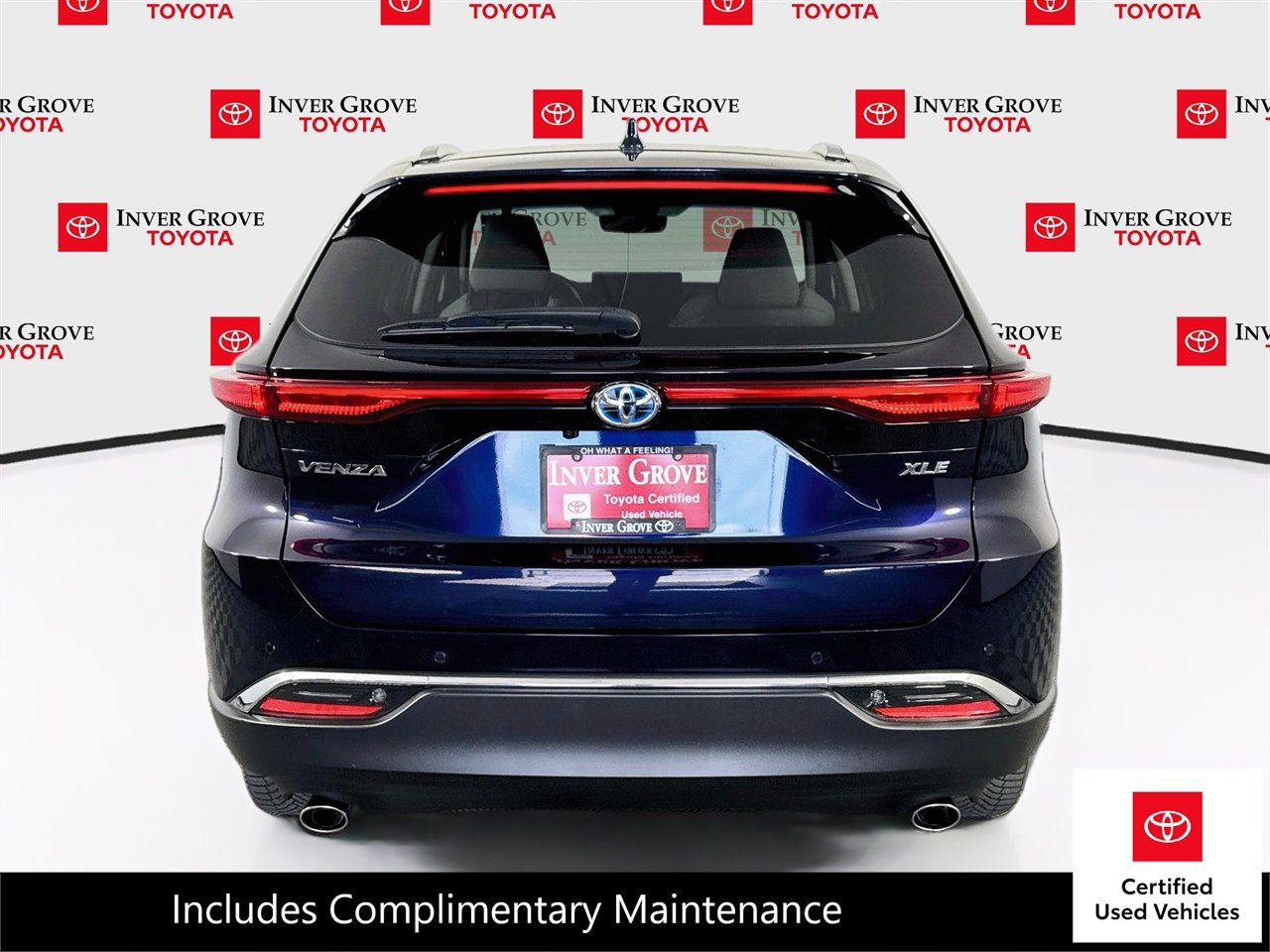 Certified 2024 Toyota Venza XLE AWD/4WD image 6