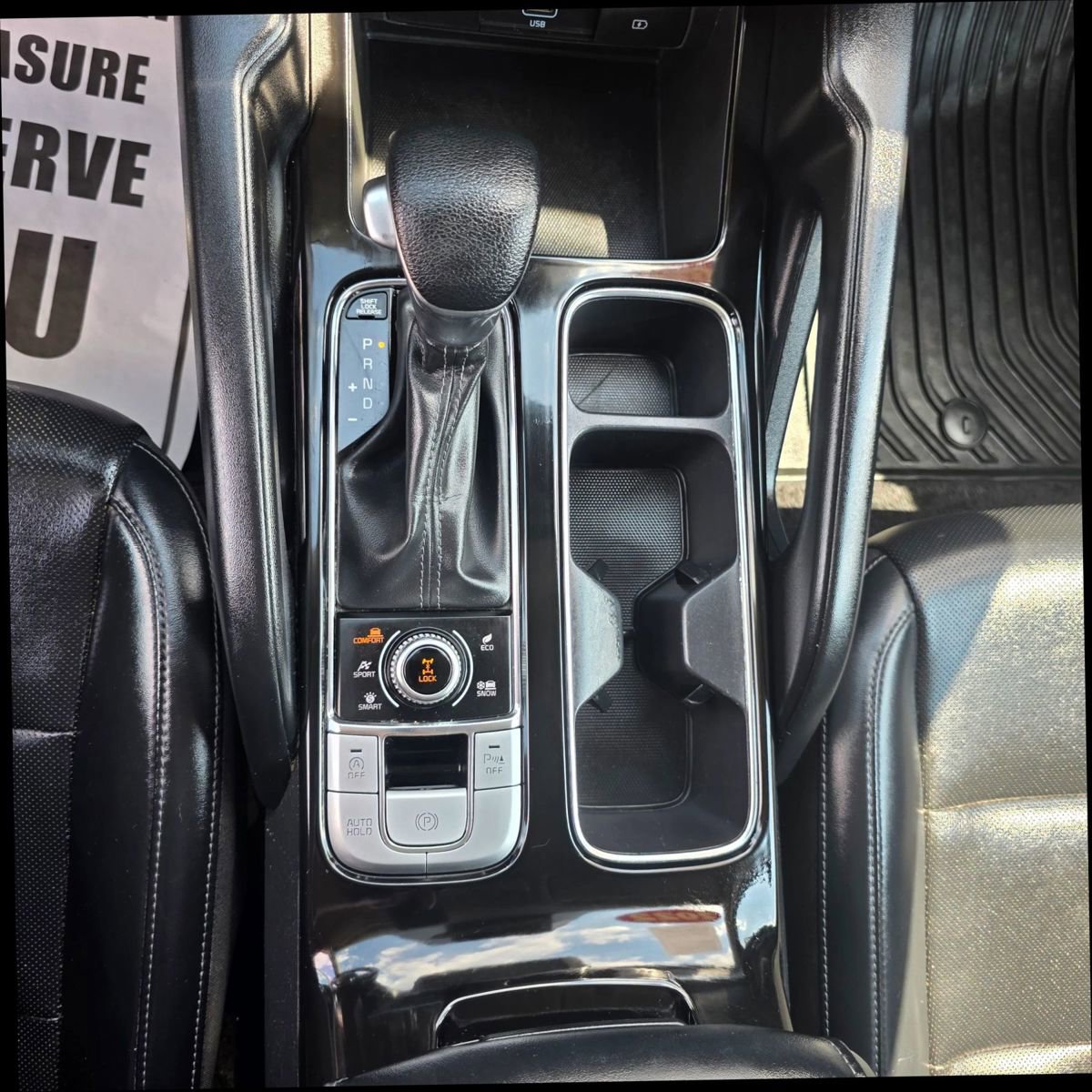 Used 2022 Kia Telluride LX image 16