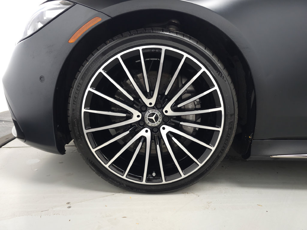 Used 2023 Mercedes-Benz S 580 4MATIC Sedan image 38
