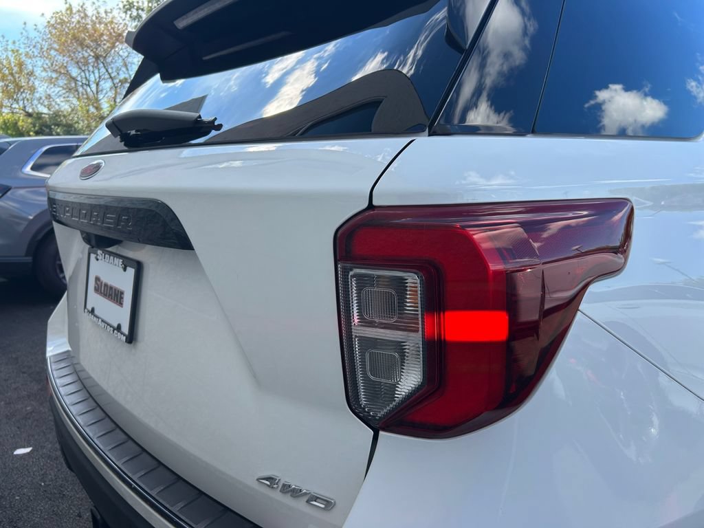 Used 2022 Ford Explorer ST-Line w/ Class IV Trailer Tow Package AWD/4WD image 27