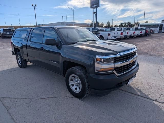 Used 2018 Chevrolet Silverado 1500 W/T w/ Trailering Package AWD/4WD image 4