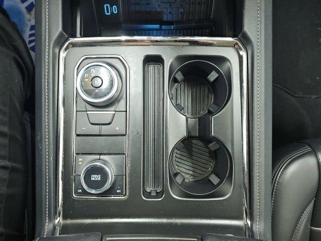 Used 2024 Ford Expedition Max XLT image 12