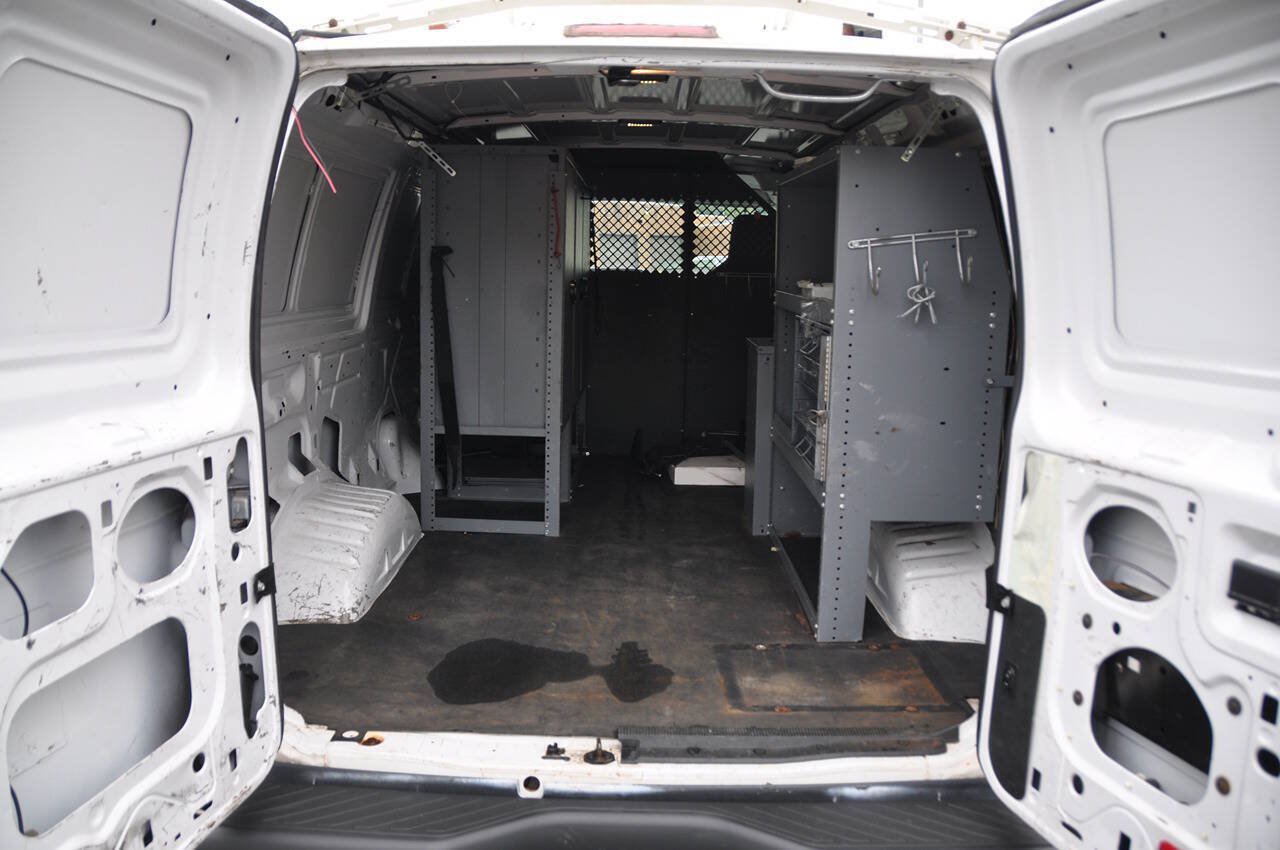 Used 2013 Ford E-150 and Econoline 150 w/ PWR Group RWD image 10
