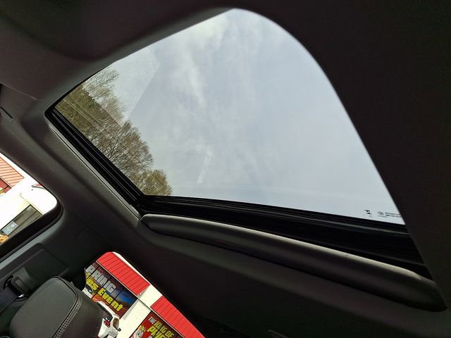 Used 2024 GMC Sierra 1500 Denali w/ Technology Package image 11