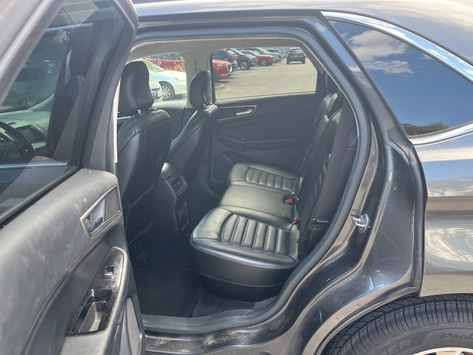 Used 2016 Ford Edge SEL w/ Equipment Group 201A FWD image 30