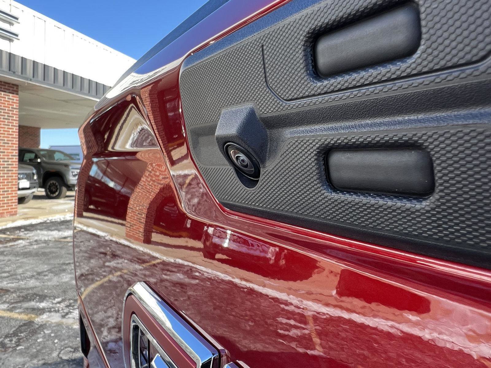 New 2026 GMC Sierra 1500 SLT w/ SLT Premium Plus Package image 8