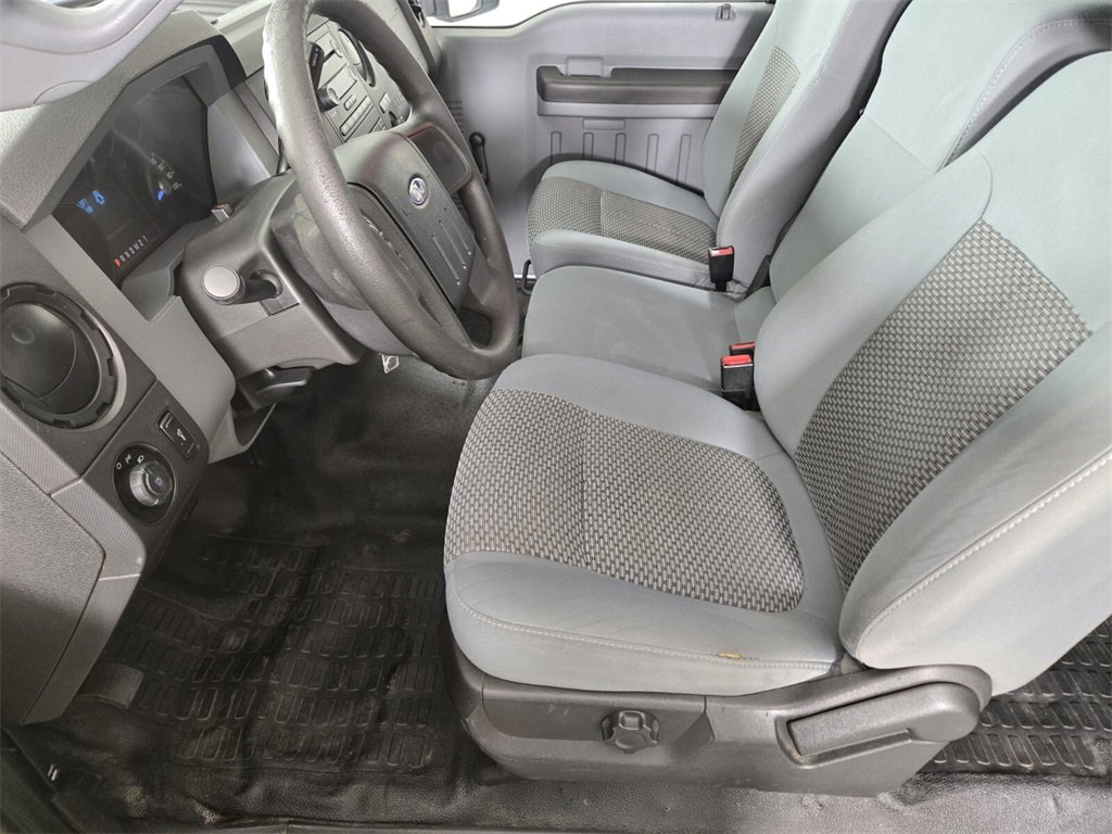 Used 2011 Ford F250 XL w/ Skid Plate Pkg image 14