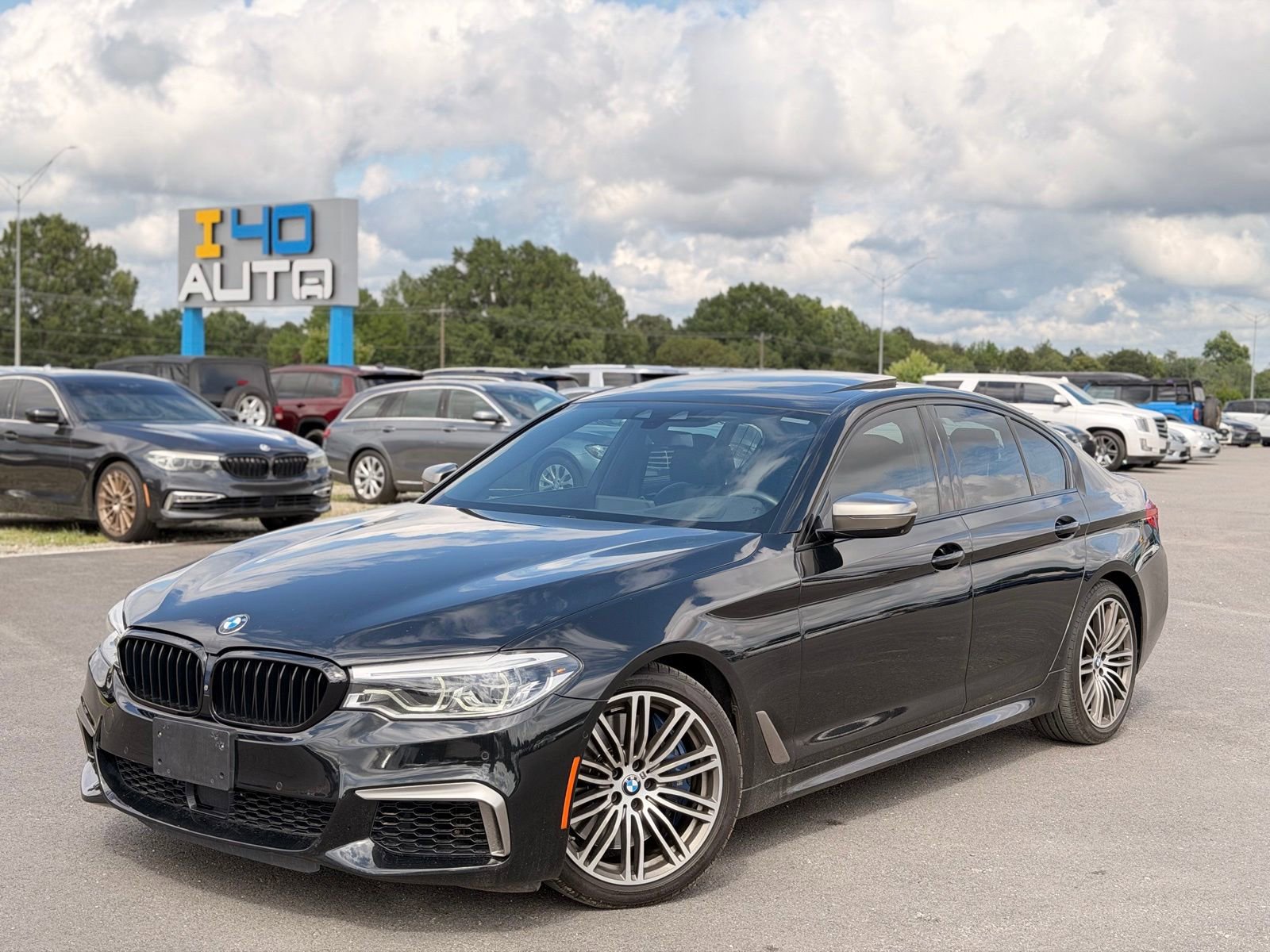 Used 2020 BMW M550i xDrive w/ Executive Package AWD/4WD image 2
