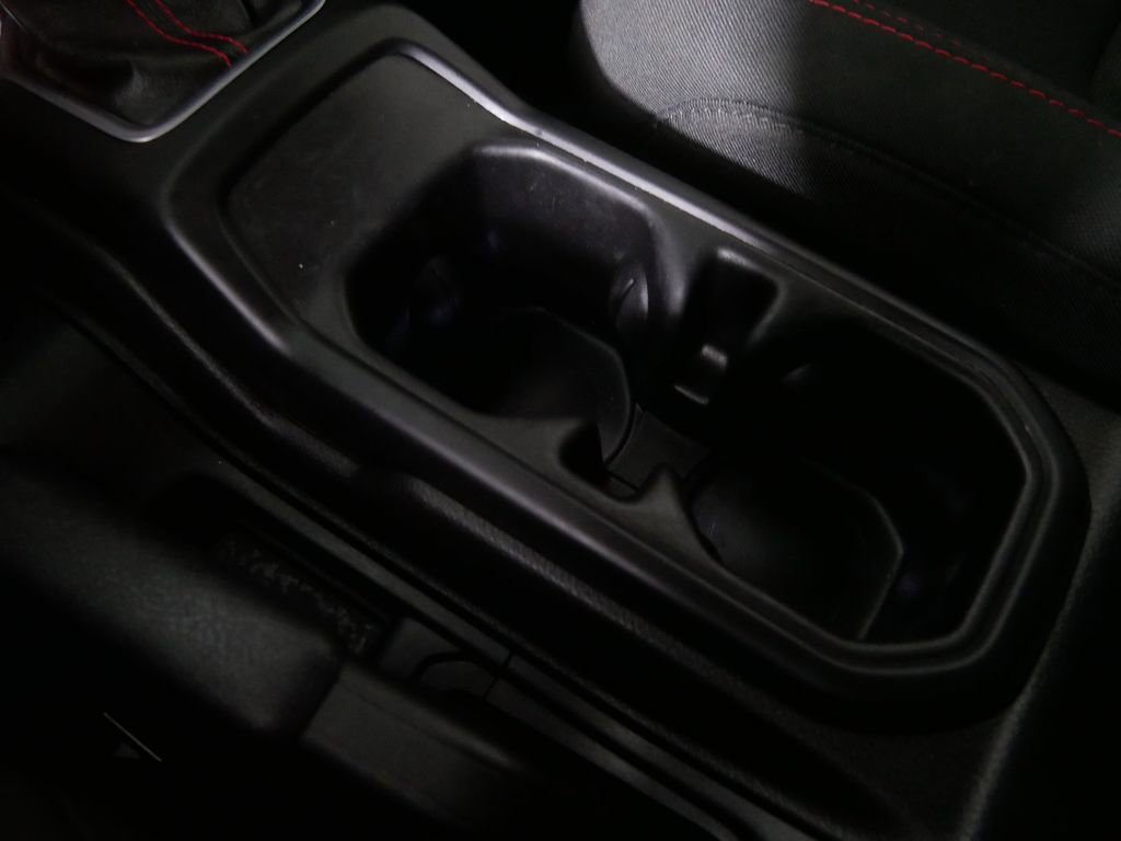 Used 2022 Jeep Wrangler Unlimited Rubicon w/ Dual Top Group image 28