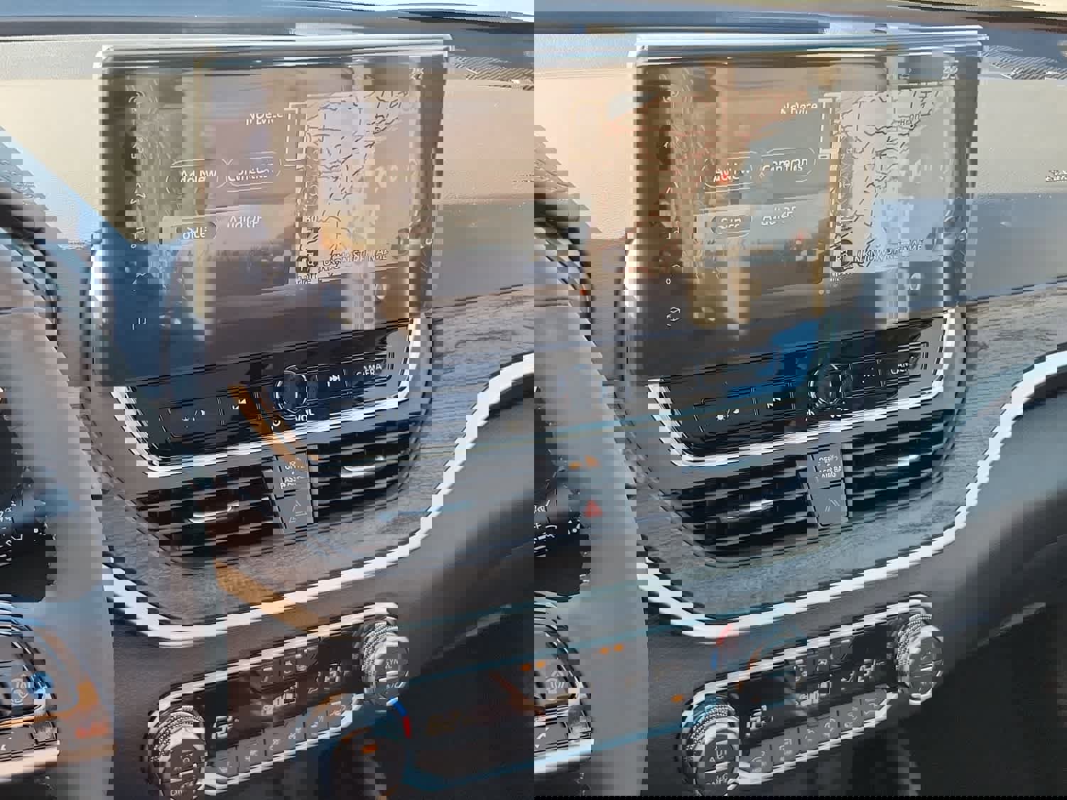 New 2025 Nissan Altima 2.5 SL FWD image 14