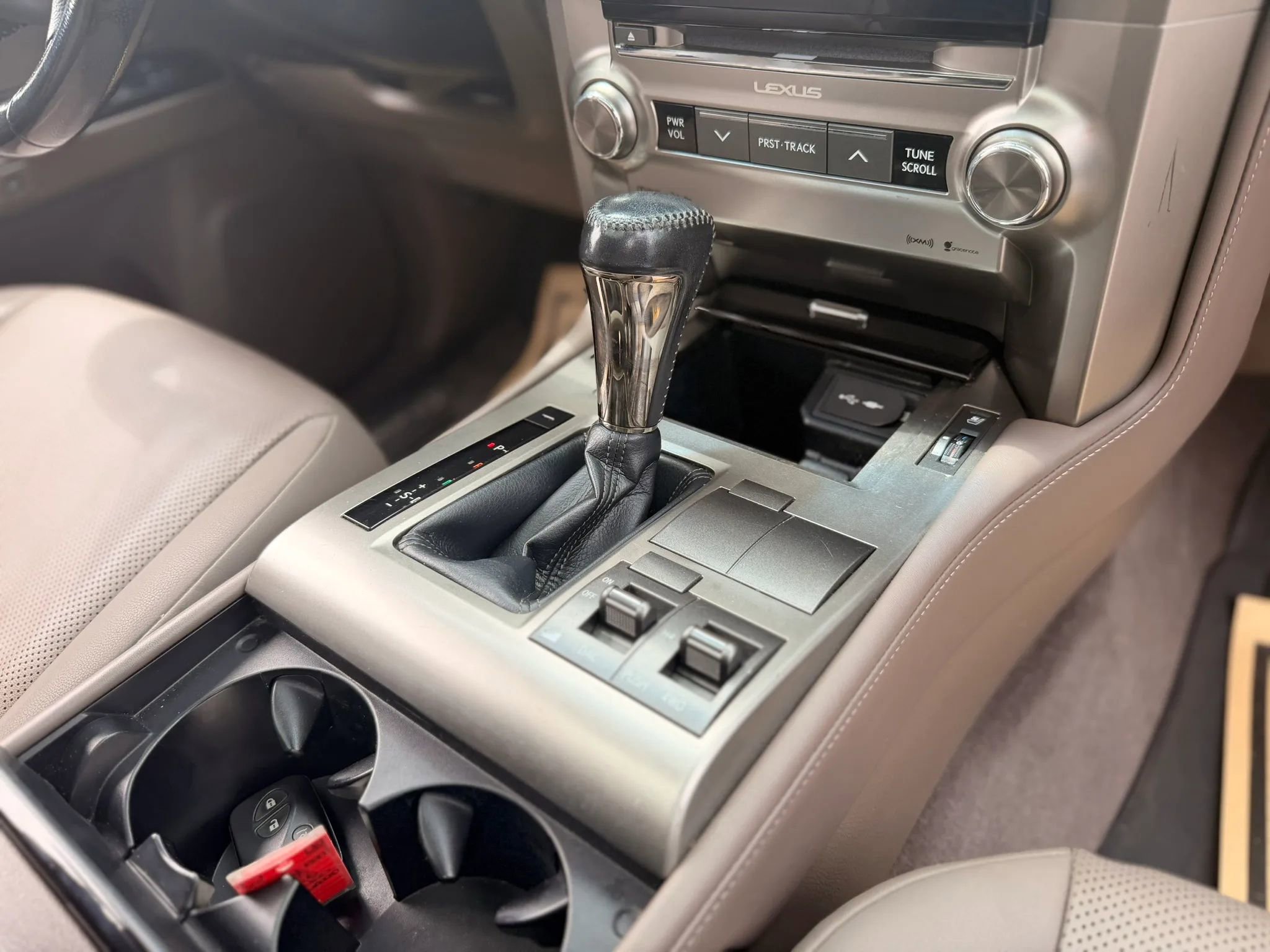 Used 2018 Lexus GX 460 w/ Navigation Package AWD/4WD image 37