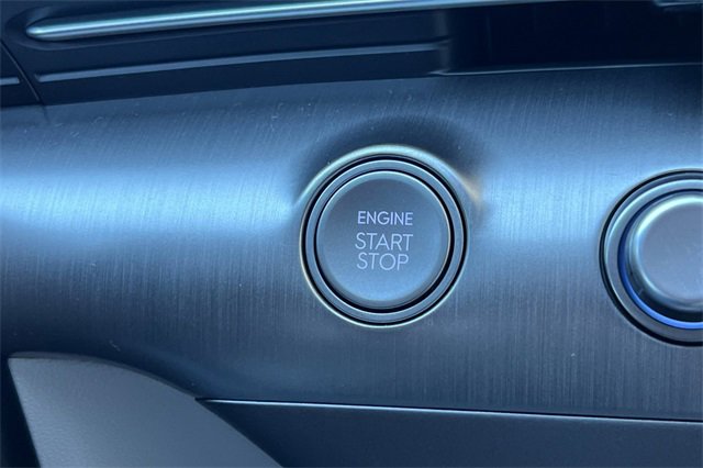 New 2026 Hyundai Kona SE image 22