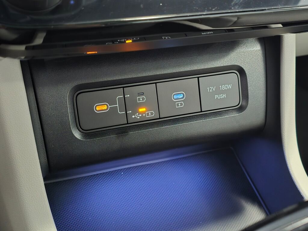 New 2026 Hyundai Tucson Limited w/ Tow & Go Package image 29