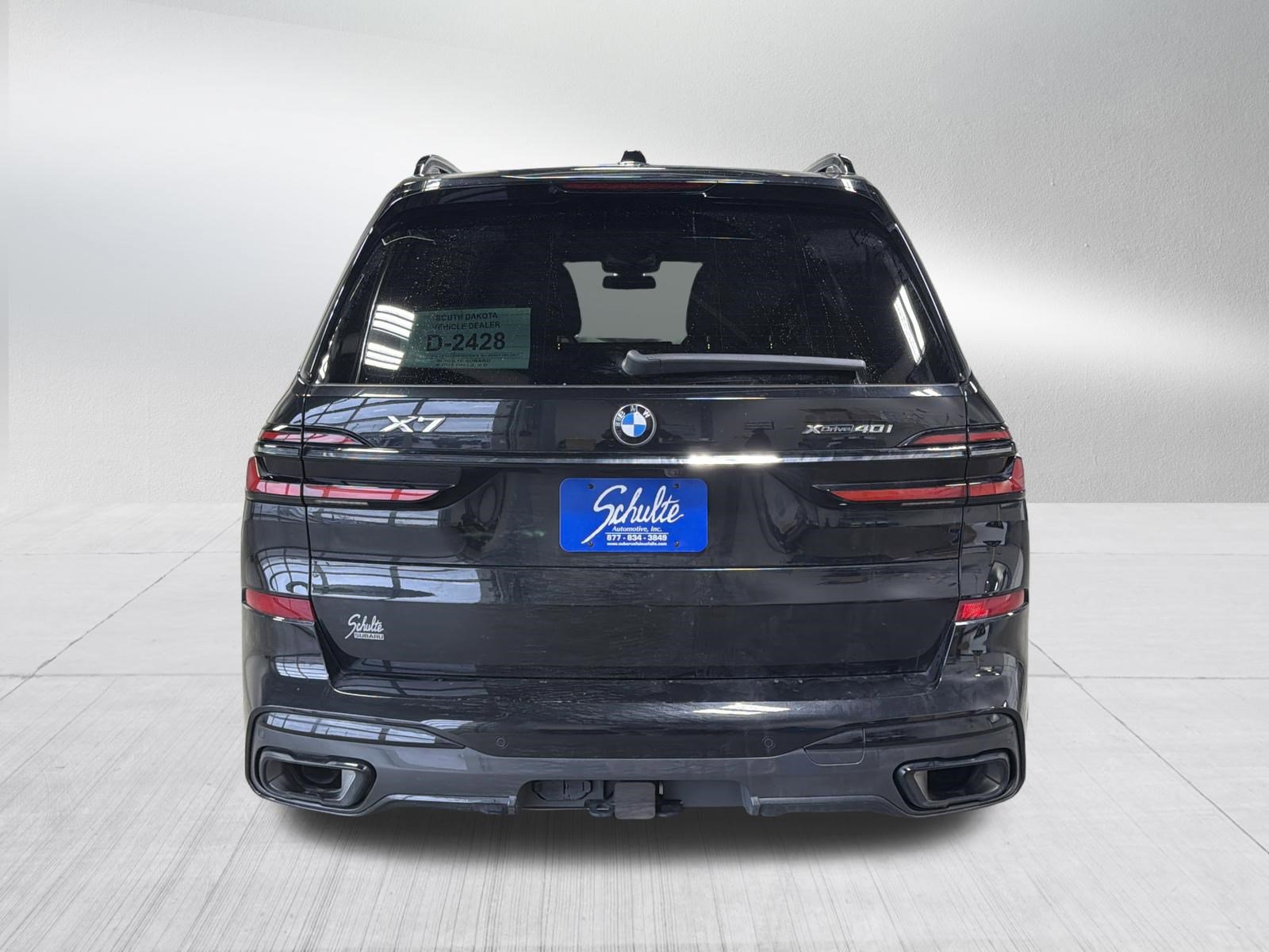 Used 2023 BMW X7 xDrive40i w/ Executive Package image 6