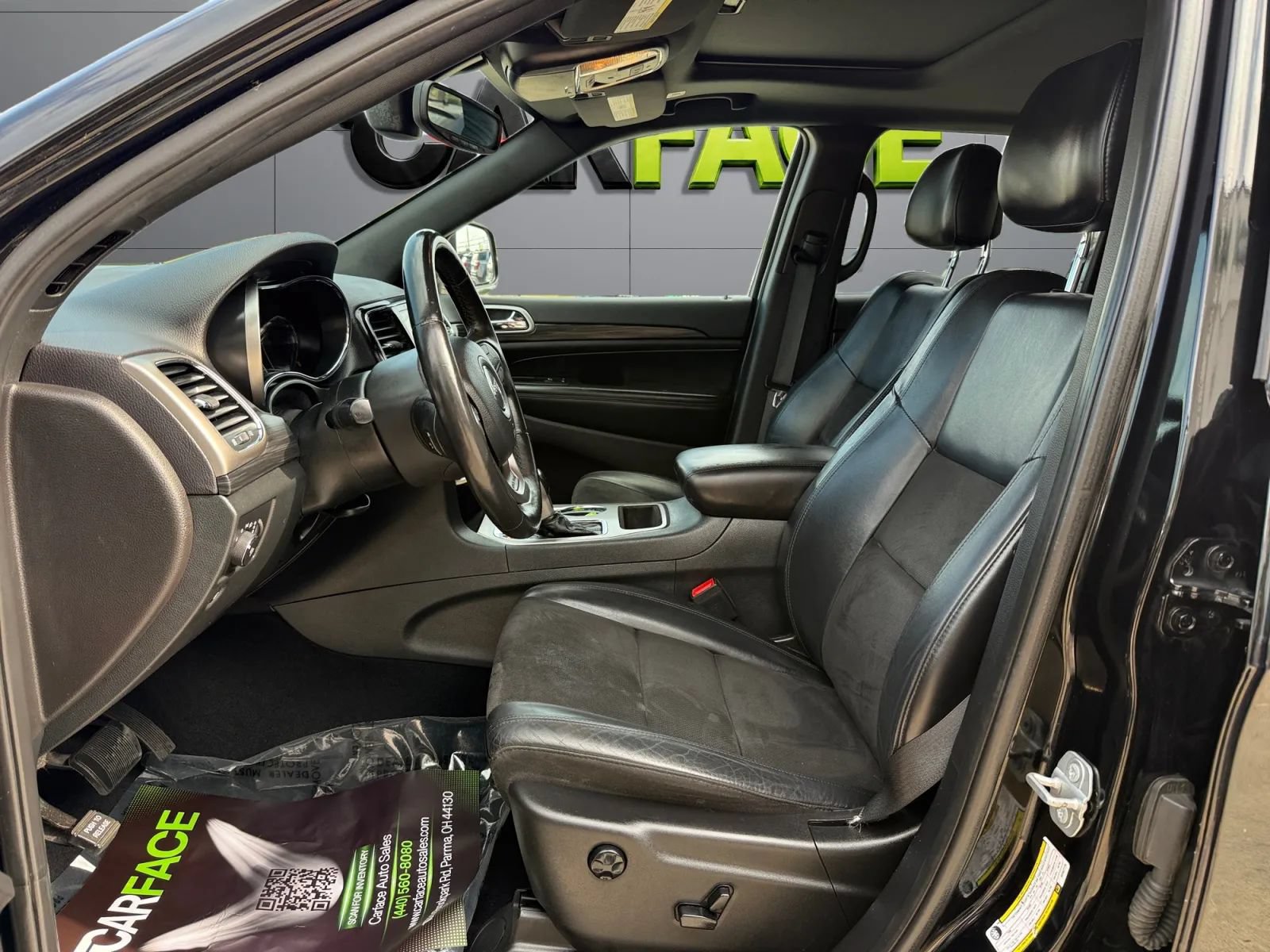 Used 2019 Jeep Grand Cherokee Altitude AWD/4WD image 15