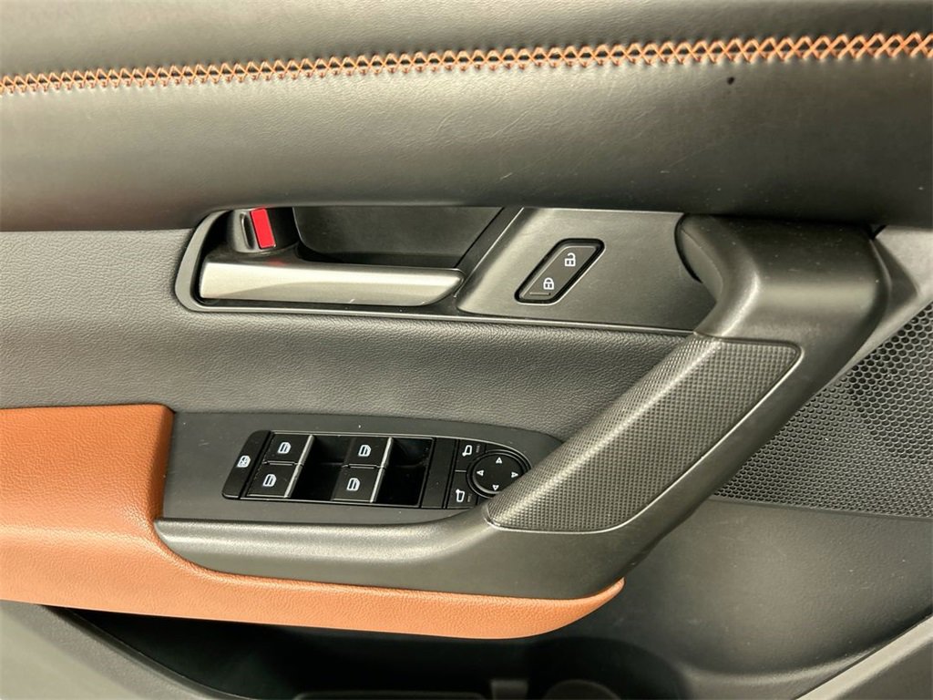 Used 2023 MAZDA CX-50 Meridian Edition w/ Cargo Package image 11