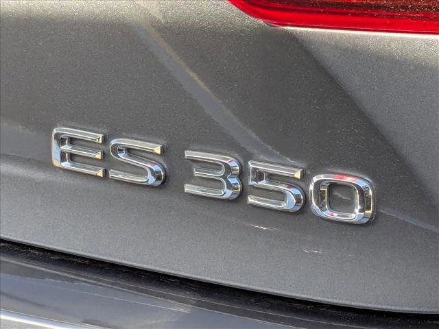 Used 2017 Lexus ES 350 w/ Luxury Package FWD image 6