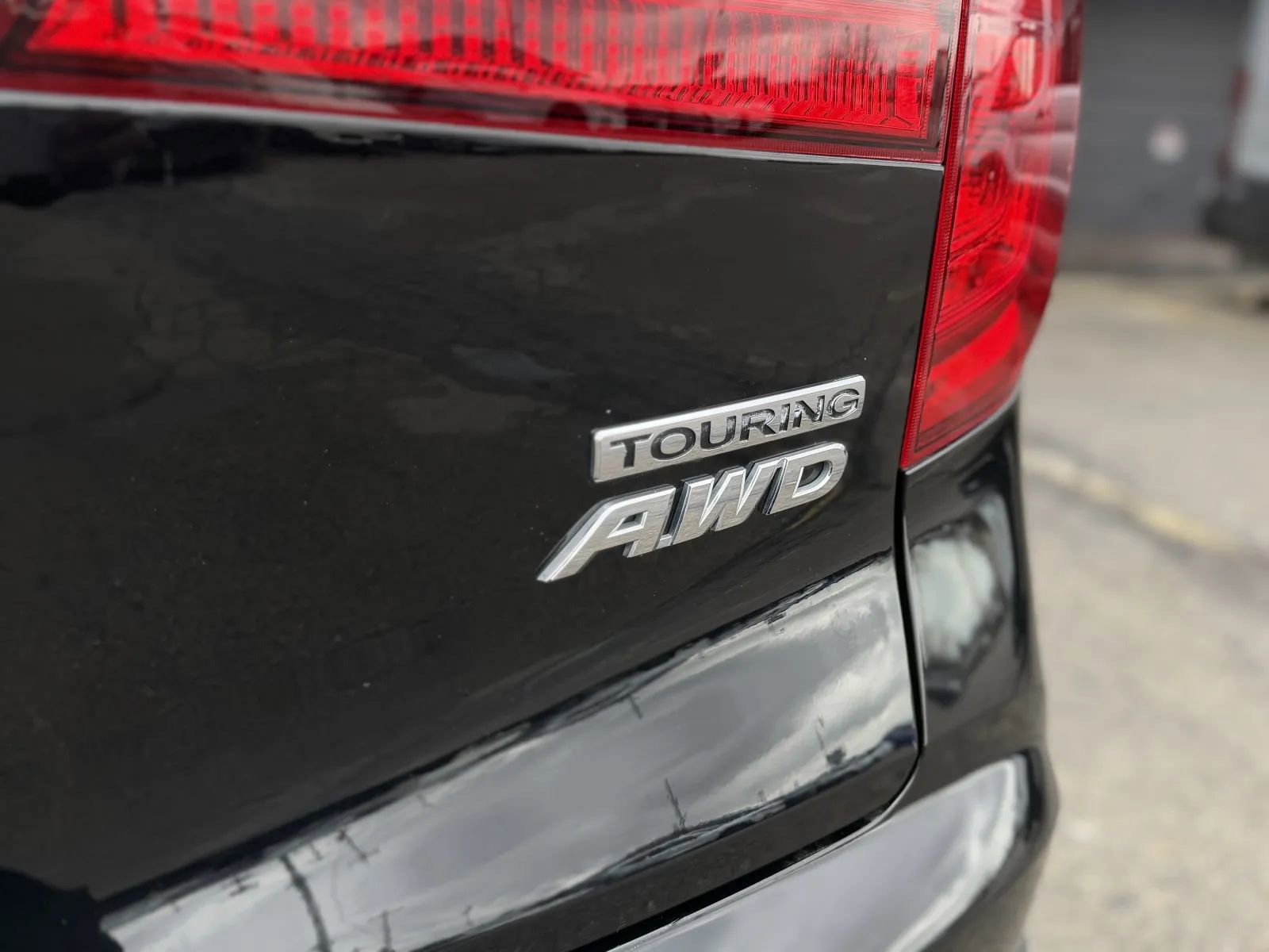 Used 2018 Honda Pilot Touring image 48