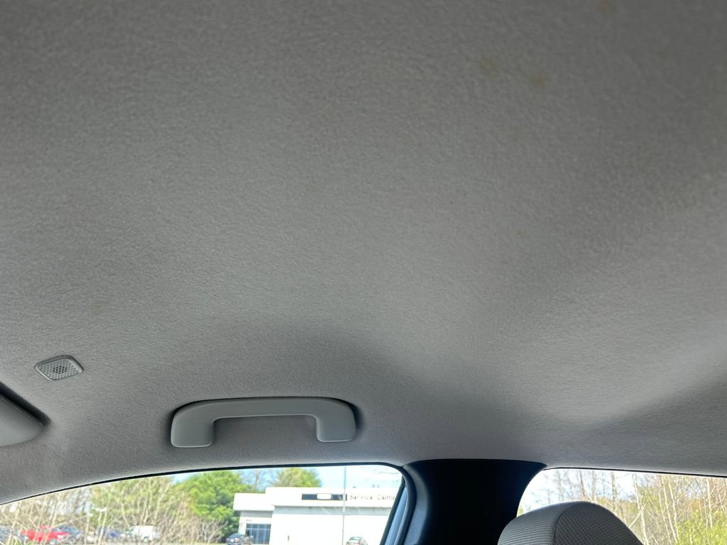 Certified 2025 Toyota Corolla Cross L FWD image 15