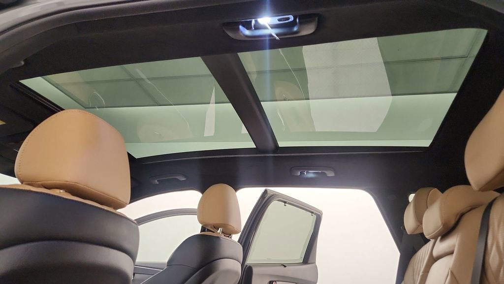 Used 2023 Hyundai Santa Fe Calligraphy image 15