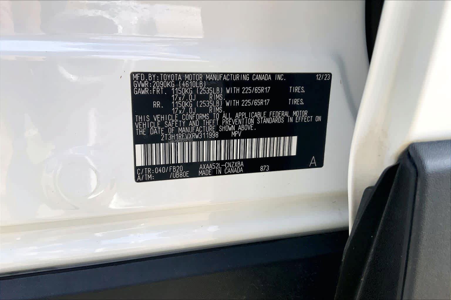 Used 2024 Toyota RAV4 LE FWD image 33
