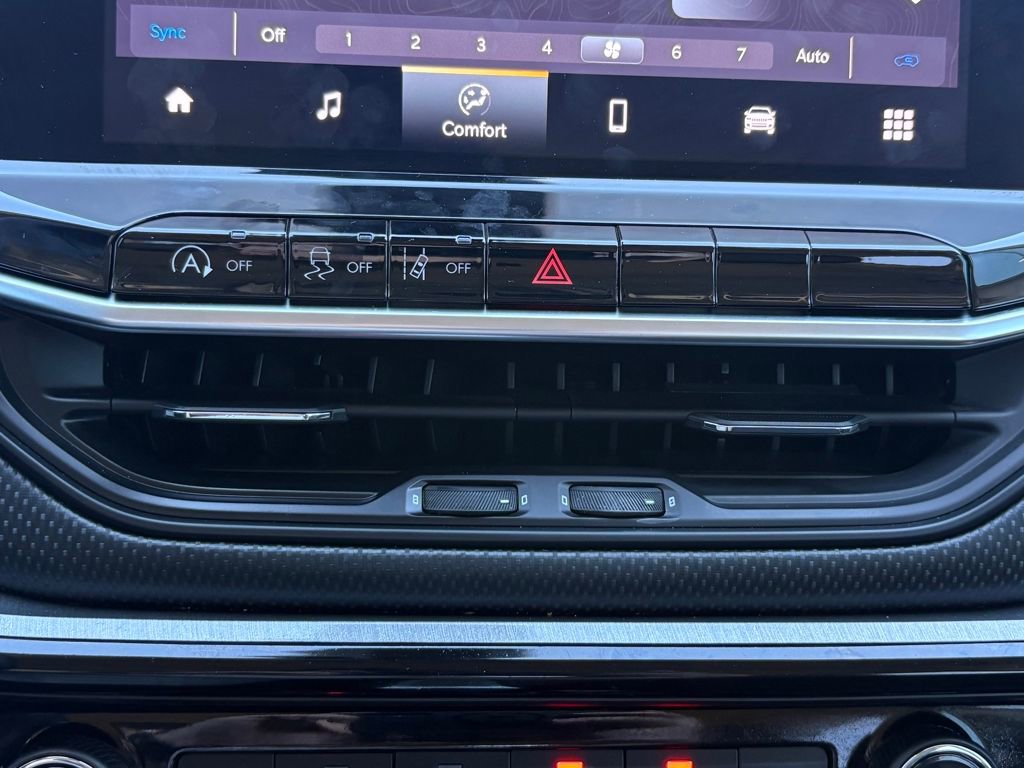 Used 2022 Jeep Compass Trailhawk w/ Trailhawk Convenience Group image 29