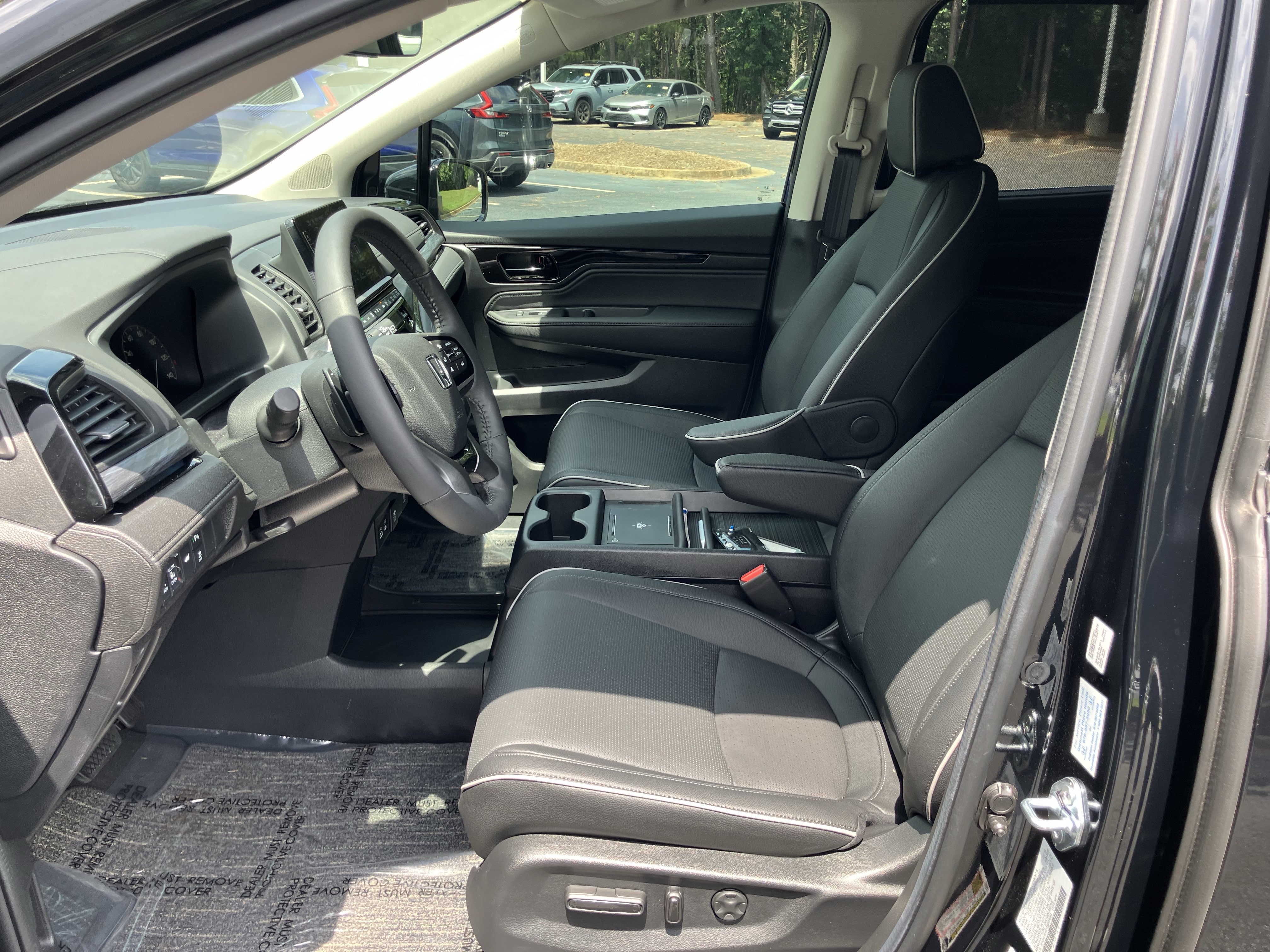 Used 2026 Honda Odyssey Elite image 16