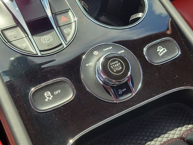 Used 2022 Bentley Bentayga image 28