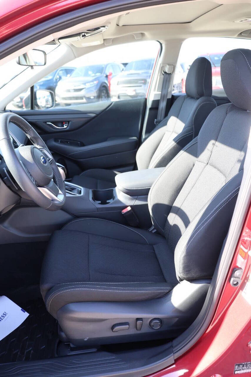 Used 2025 Subaru Legacy Premium AWD/4WD image 13