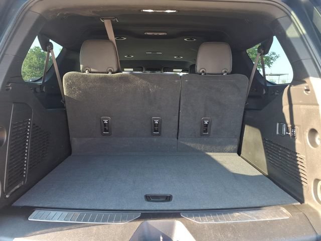 Certified 2023 Chevrolet Suburban RST w/ Luxury Package AWD/4WD image 7