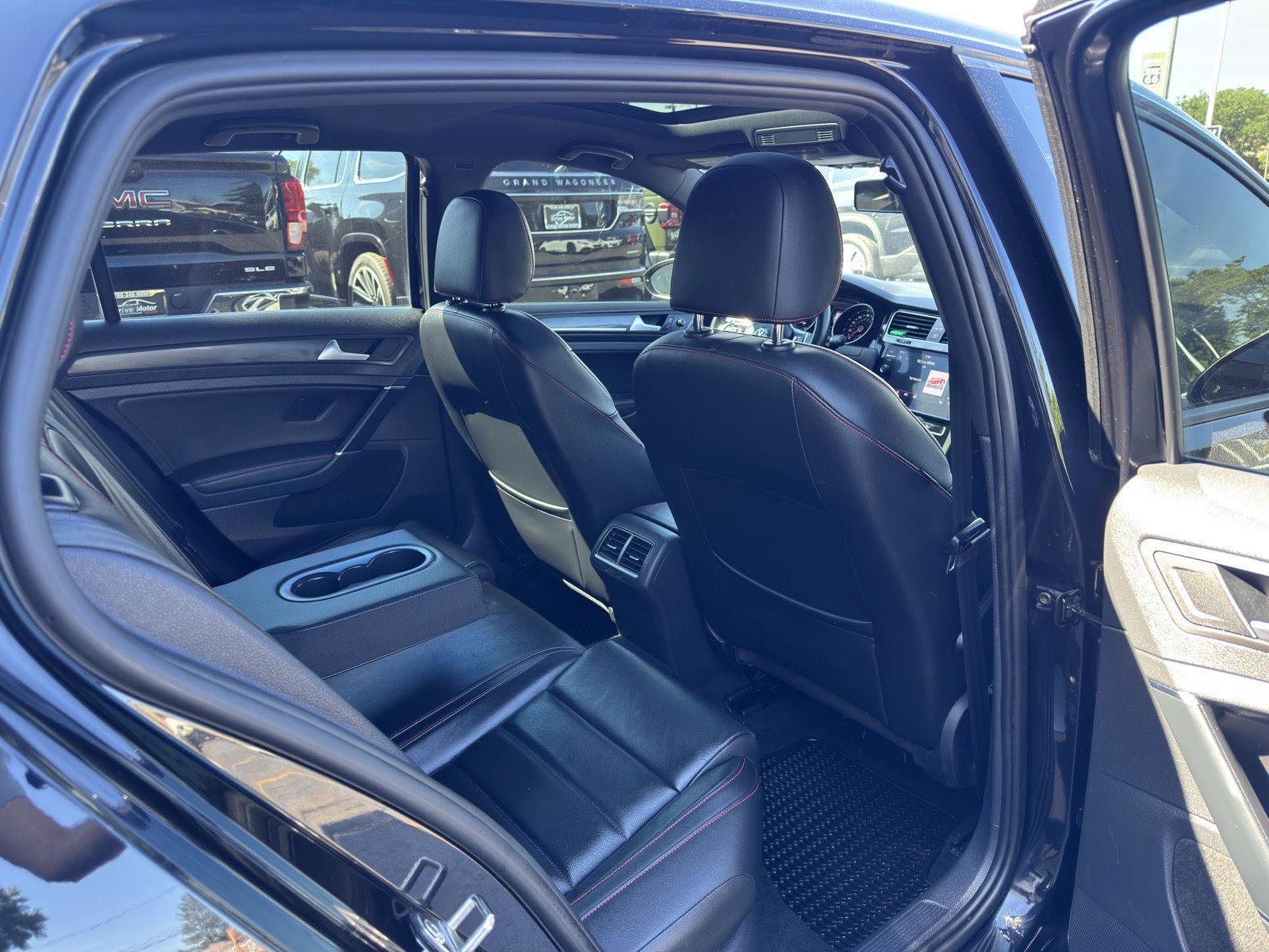 Used 2019 Volkswagen GTI S FWD image 34
