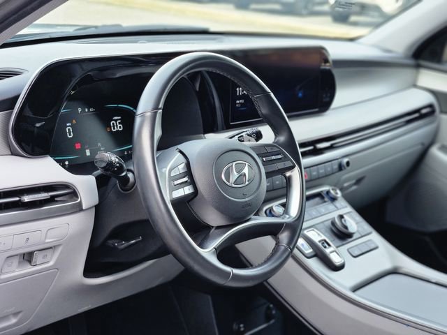 Used 2024 Hyundai Palisade SEL FWD image 12