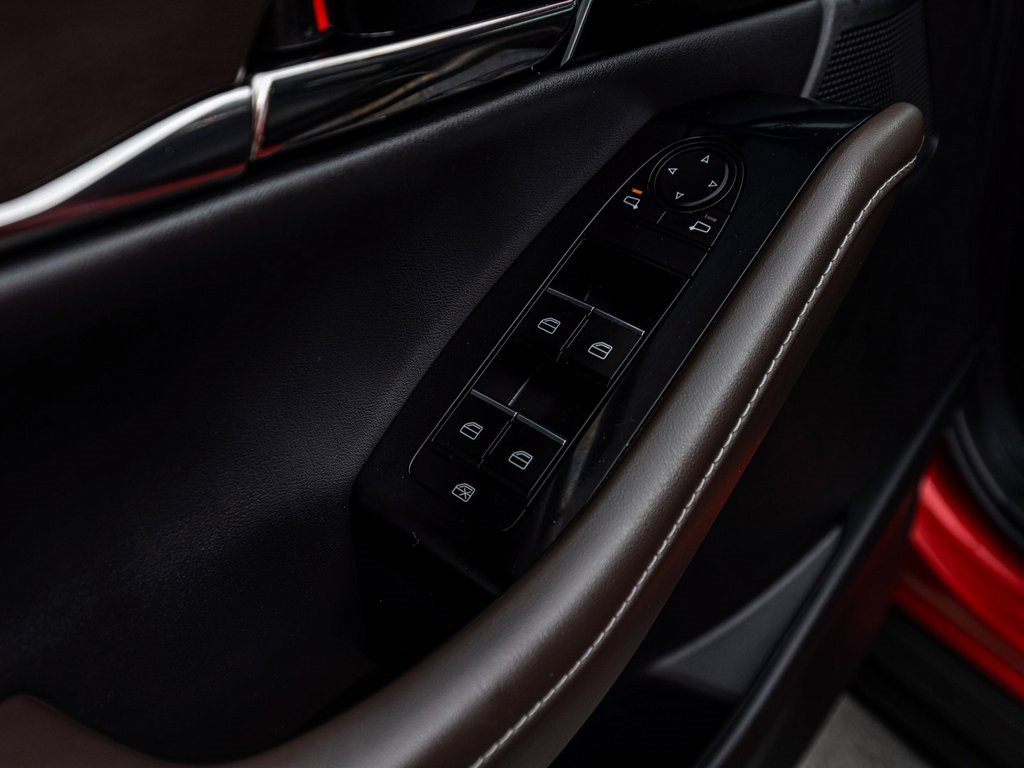 Used 2022 MAZDA CX-30 2.5 Turbo w/ Premium Plus Pkg image 8