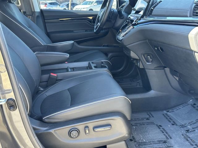 Used 2024 Honda Odyssey Elite image 14