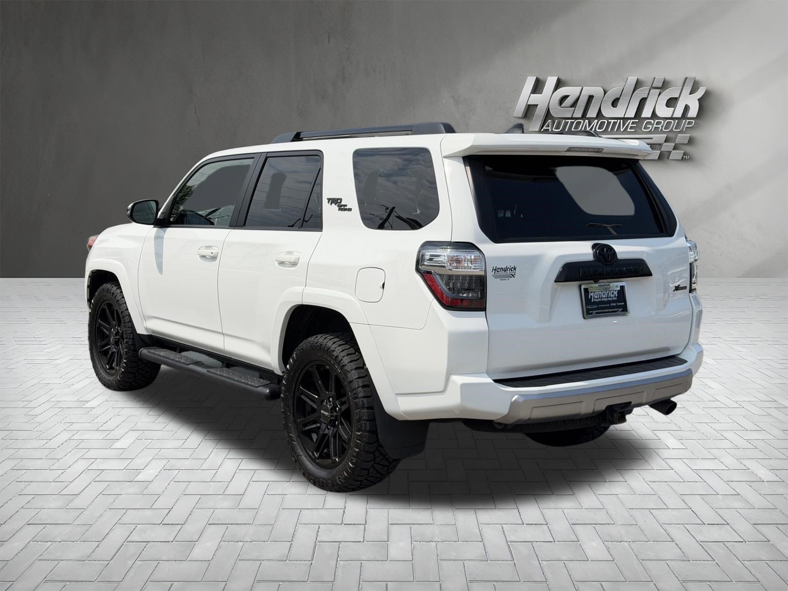 Used 2023 Toyota 4Runner TRD Off-Road Premium w/ Moonroof Package AWD/4WD image 8