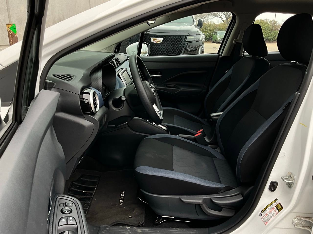 Used 2025 Nissan Versa SV image 10