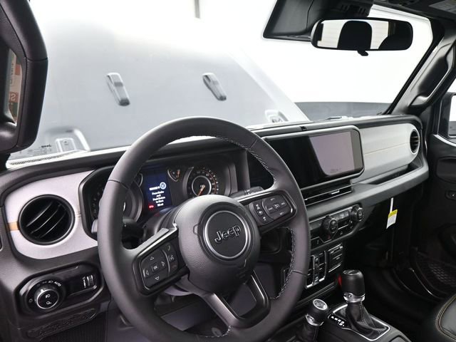 New 2025 Jeep Gladiator Sport image 29
