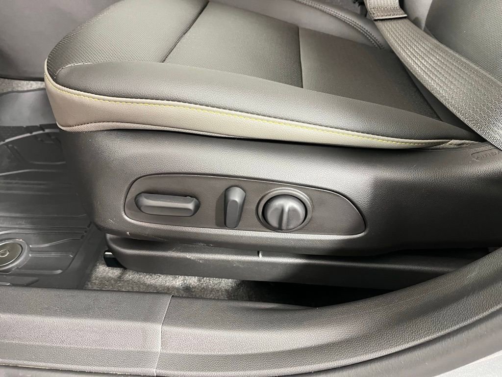 New 2026 Chevrolet Trax ACTIV w/ Driver Confidence Package image 23