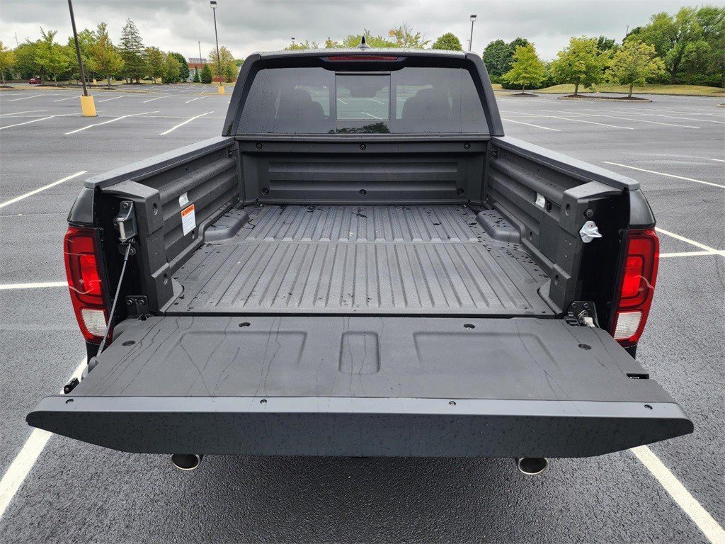 Used 2024 Honda Ridgeline Black Edition image 25
