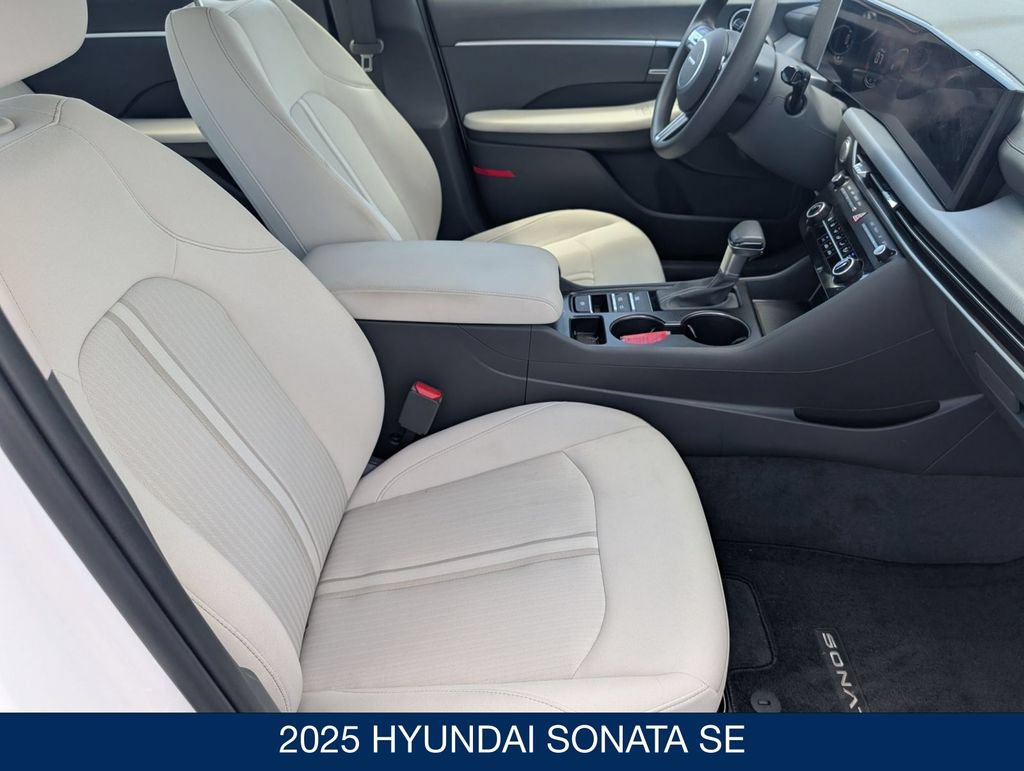 Certified 2025 Hyundai Sonata SE FWD image 30