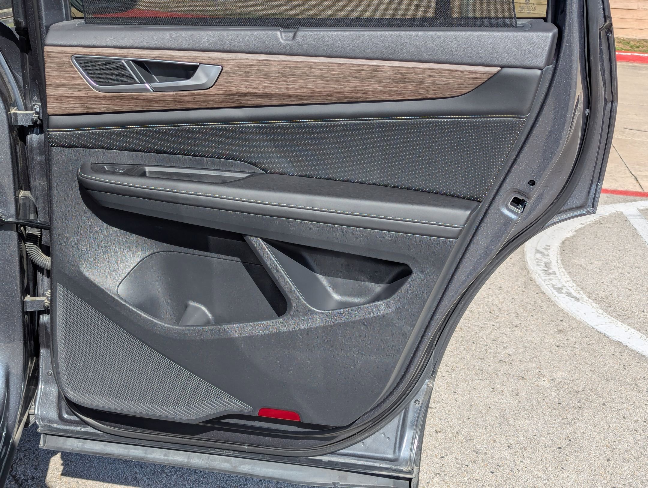 Used 2024 Volkswagen Atlas SEL image 26